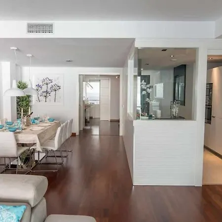 Lujoso A 1a Linea Del Mar Lloret de Mar